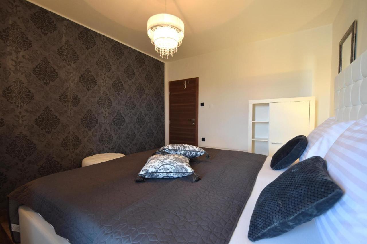 Apartments Antonija マリンスカ エクステリア 写真