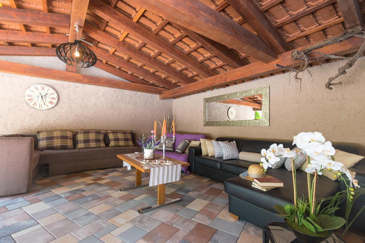 Apartments Antonija マリンスカ エクステリア 写真